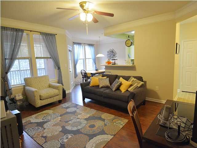 2222 Chatelain Way, Mount Pleasant, SC 29464
