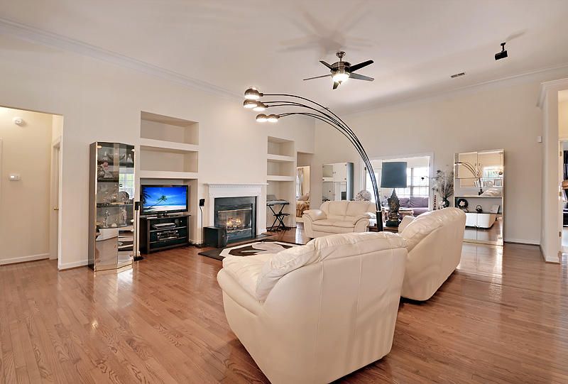 1564 Carolina Jasmine Rd, Mount Pleasant, SC 29464