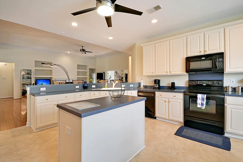 1564 Carolina Jasmine Rd, Mount Pleasant, SC 29464