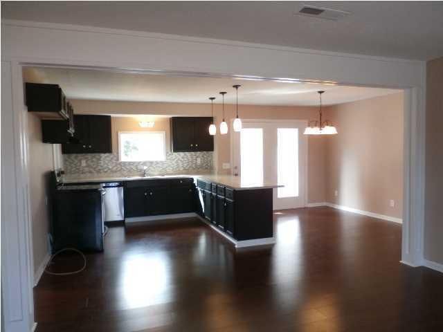73 University Dr, Ladson, SC 29456
