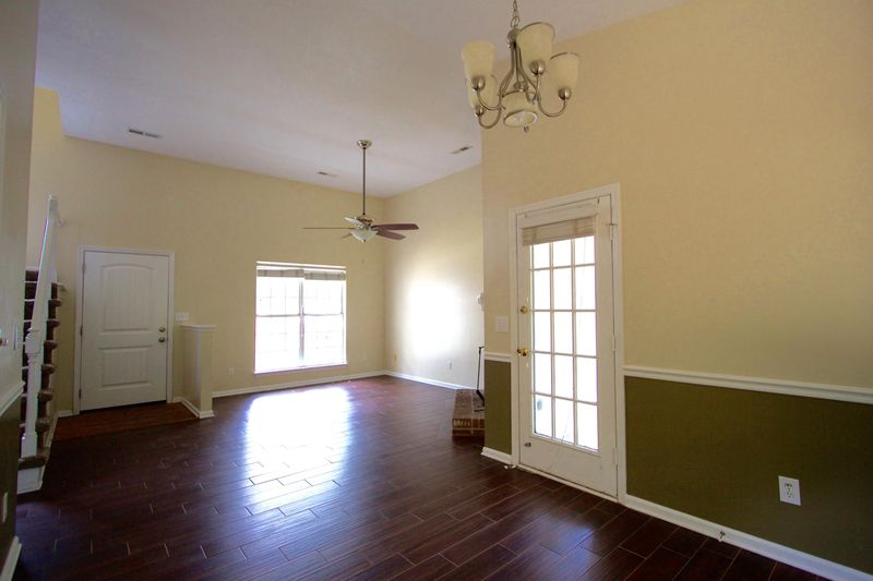 1944 Oak Tree Ln, Mount Pleasant, SC 29464