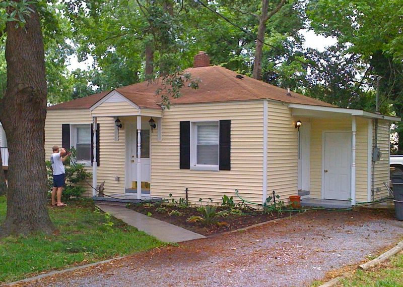 5014 Baylor Ave, North Charleston, SC 29405