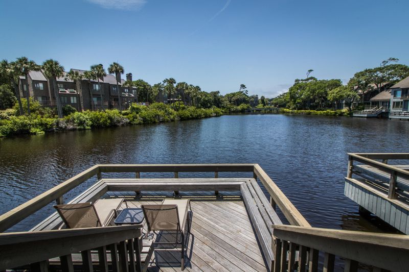 4580 Park Lake Dr, Kiawah Island, SC 29455