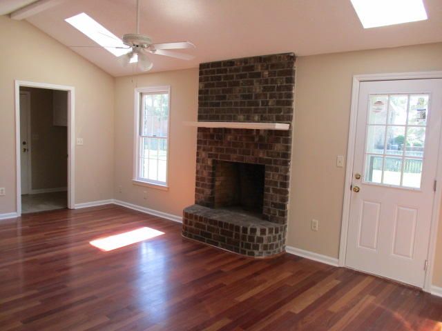 7655 Rosin Dr, North Charleston, SC 29418