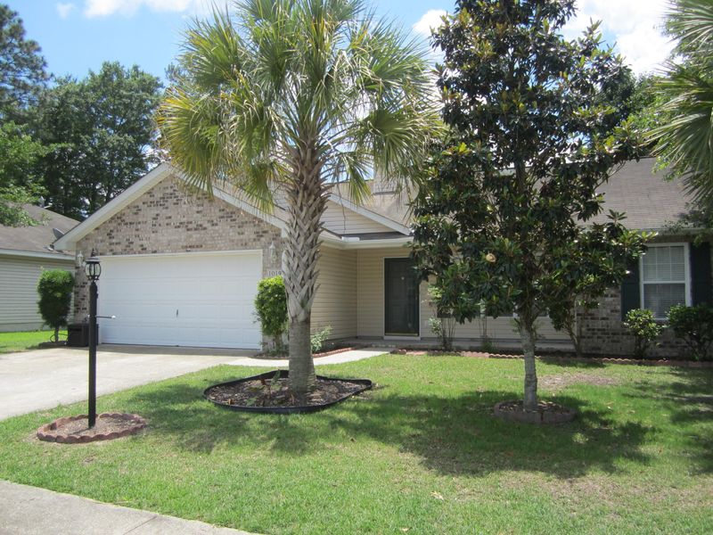1019 Cobblestone Blvd, Summerville, SC 29483