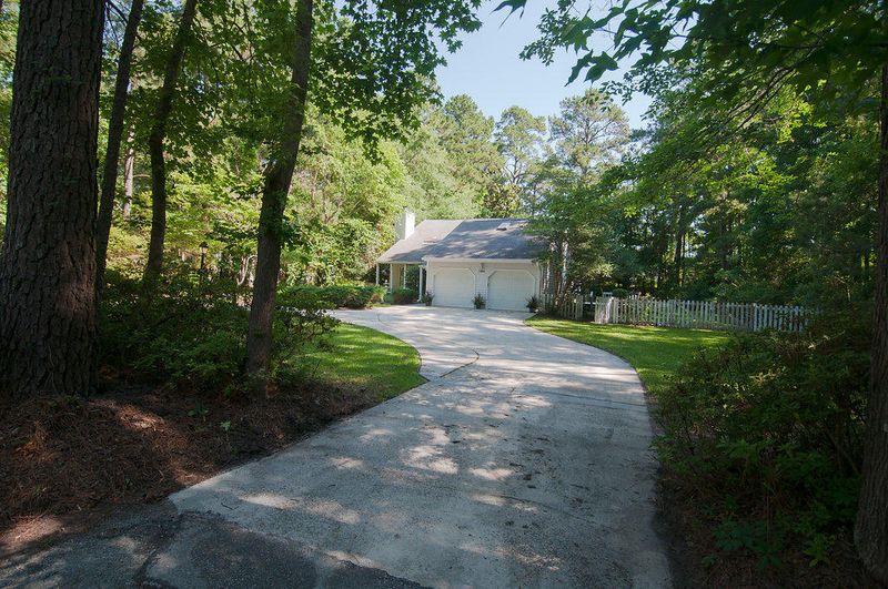 194 James St, Summerville, SC 29483