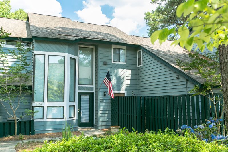 1135 Silent Harbor Ct, Mount Pleasant, SC 29464