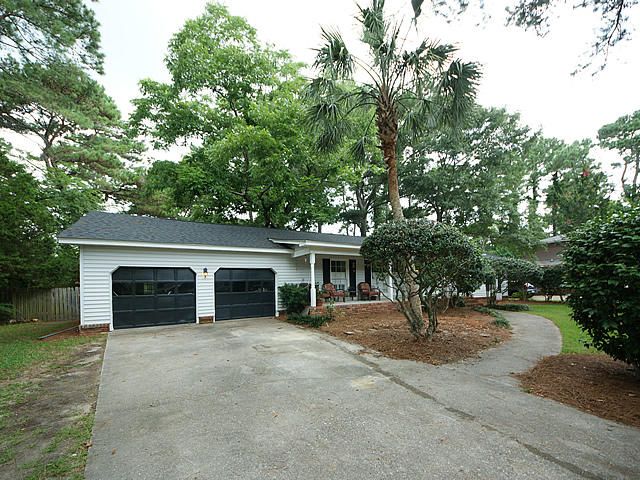 747 Gypsy Ln, Mount Pleasant, SC 29464