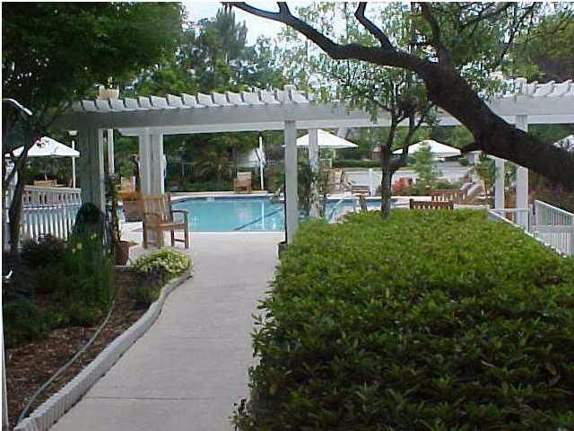 2011 N 17 Hw #2300e, Mount Pleasant, SC 29466