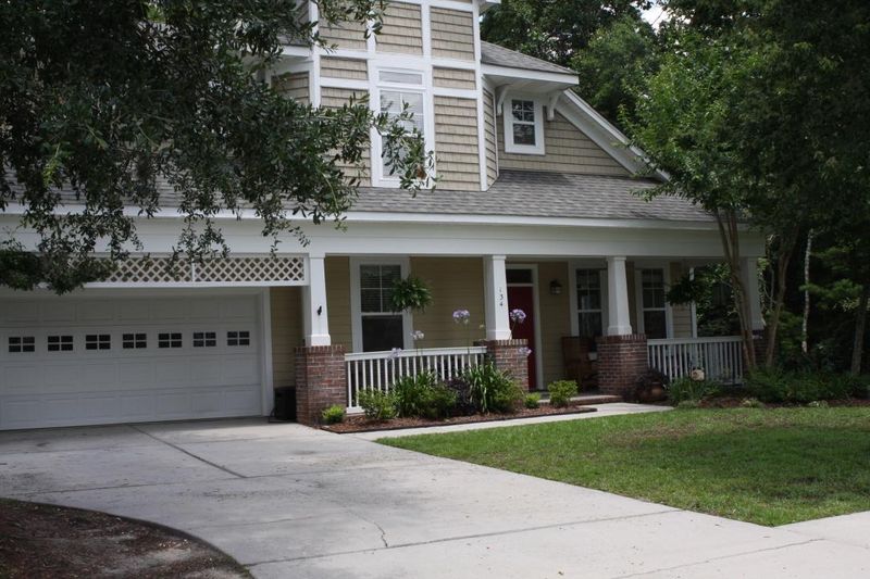 134 Marsh Side Dr, Summerville, SC 29485