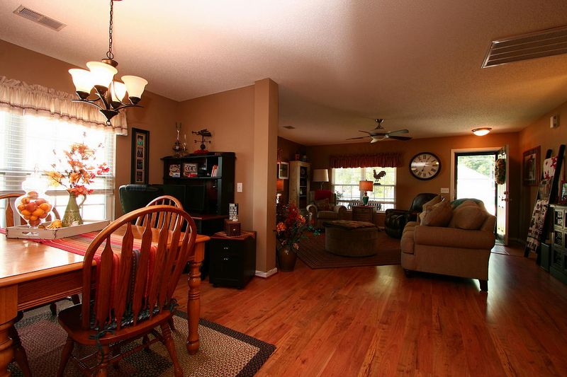 124 Malibu Rd, Summerville, SC 29483