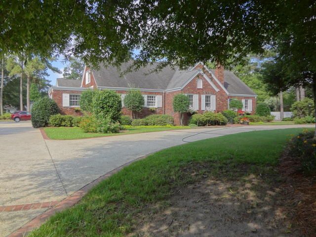502 W 5th North St, Summerville, SC 29483