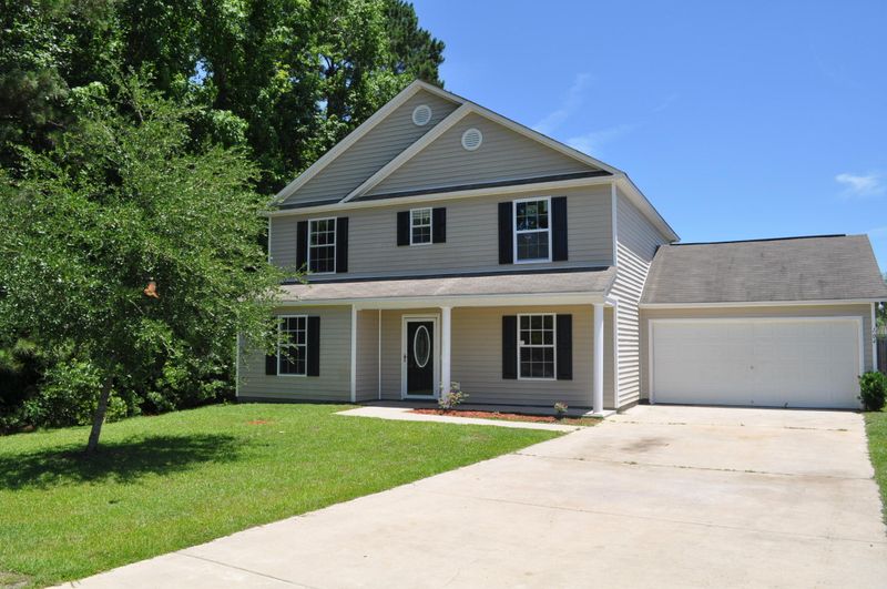 104 Macallan Ct, Summerville, SC 29483