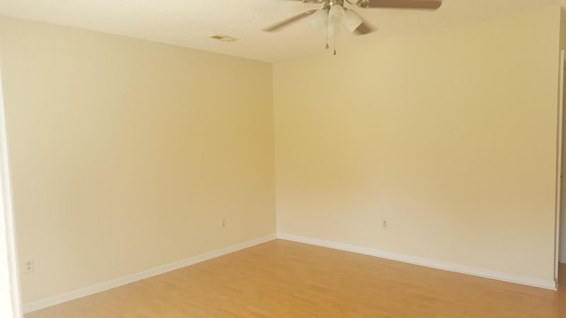 105 Shamrock Ct, Moncks Corner, SC 29461