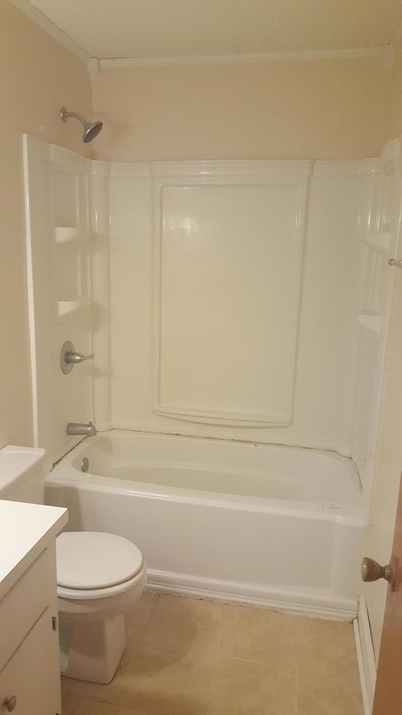 105 Shamrock Ct, Moncks Corner, SC 29461