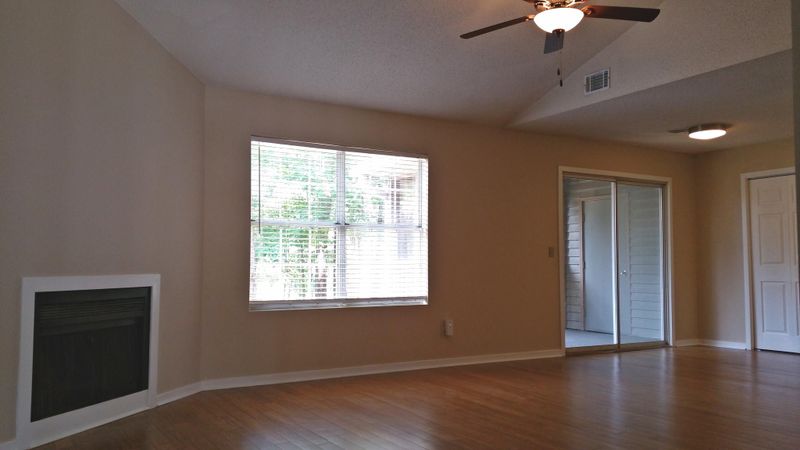 7910 Windfern Ct #F, North Charleston, SC 29418
