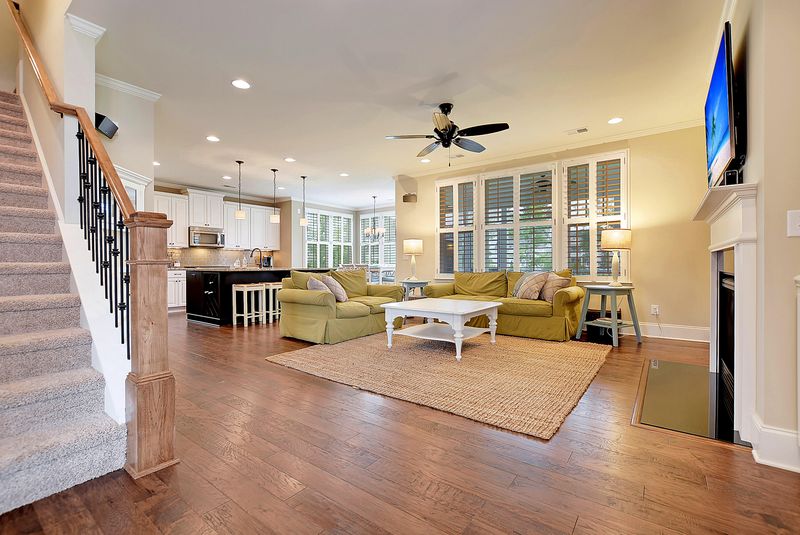 1415 Masthead Dr, Mount Pleasant, SC 29466