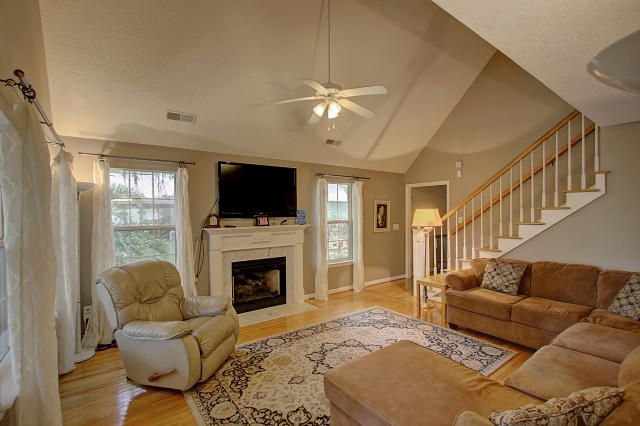 2318 Marsh Lake Ct, Charleston, SC 29414