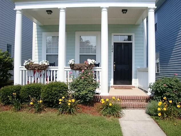 304 Barberry St, Summerville, SC 29483