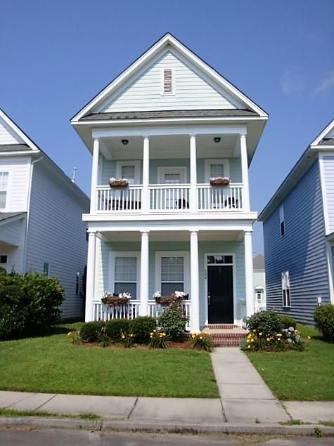 304 Barberry St, Summerville, SC 29483