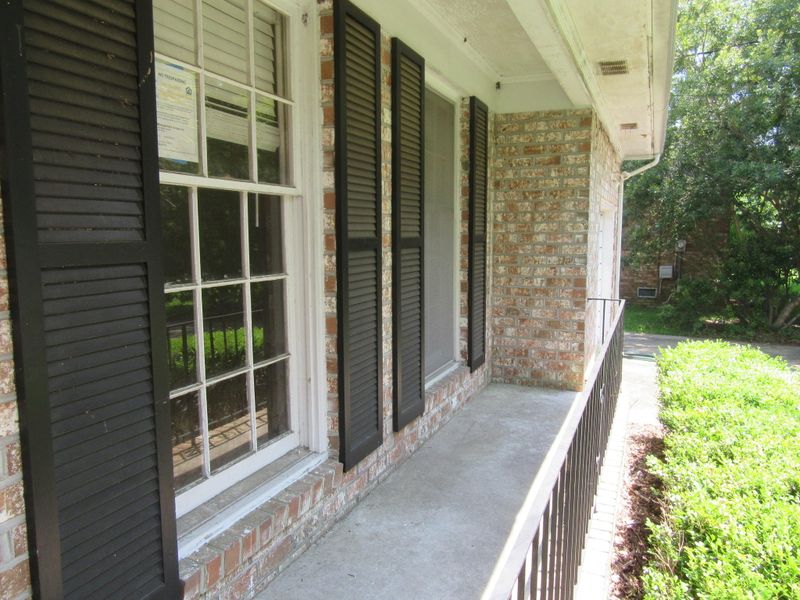 34 Heathwood Dr, Charleston, SC 29407