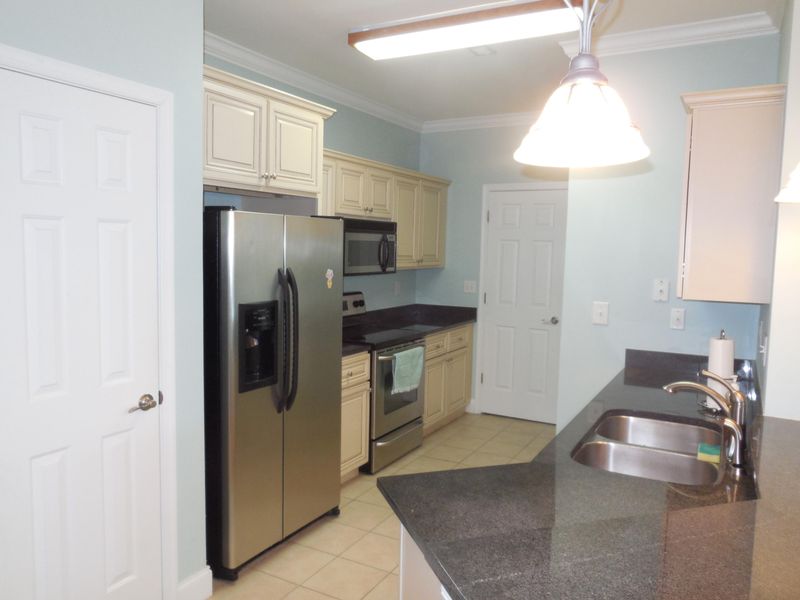 1984 Folly Rd #B-113, Charleston, SC 29412