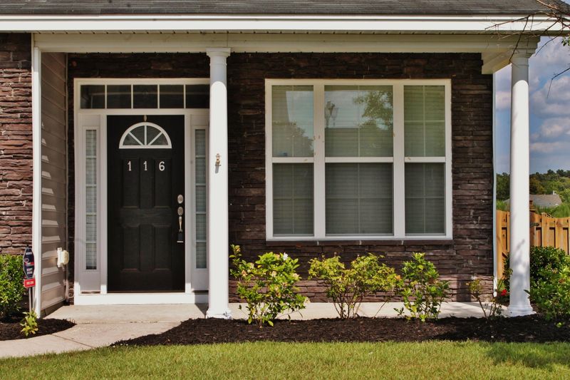 116 Satur Dr, Goose Creek, SC 29445