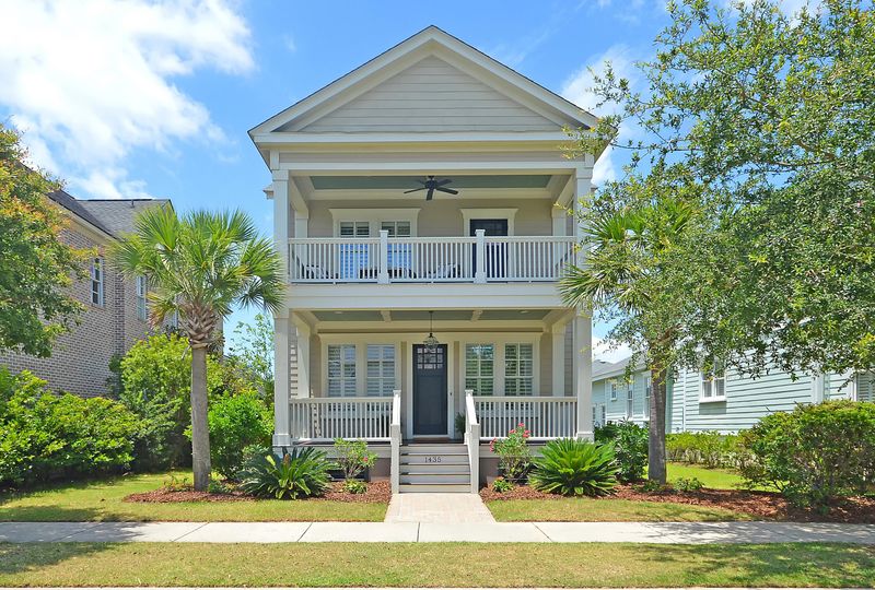 1435 Penshell Pl, Mount Pleasant, SC 29464