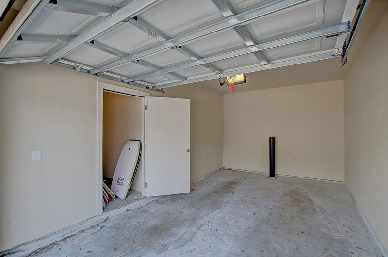 1900 Belle Hall Ave #B4-204, Mount Pleasant, SC 29464
