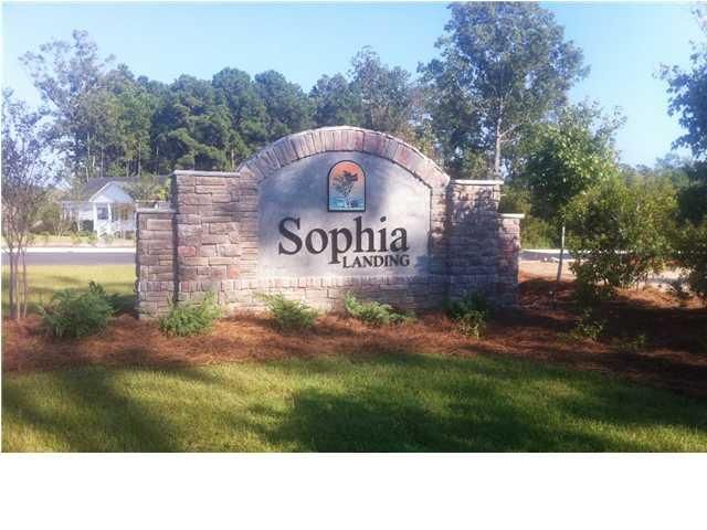 467 Gianna Ln, Goose Creek, SC 29445