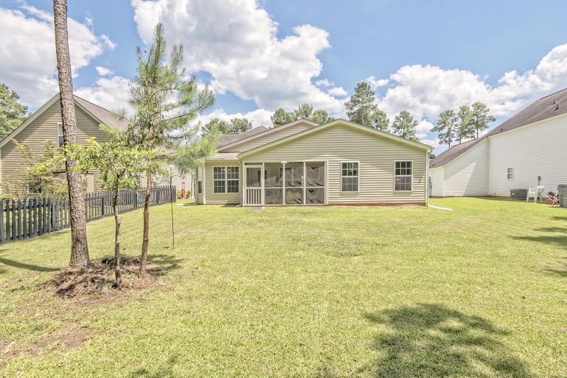 4836 Oak Leaf, Summerville, SC 29485