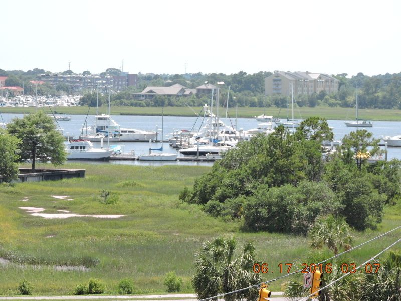 150 Bee St #510, Charleston, SC 29401