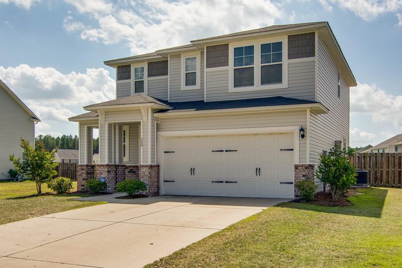 360 Sanctuary Park Dr, Summerville, SC 29483