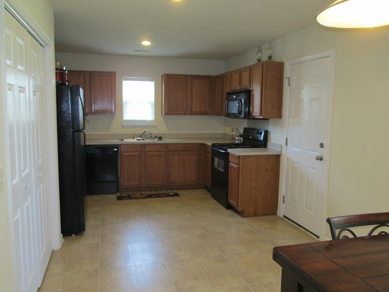 151 Mcgrady Dr, Ladson, SC 29456