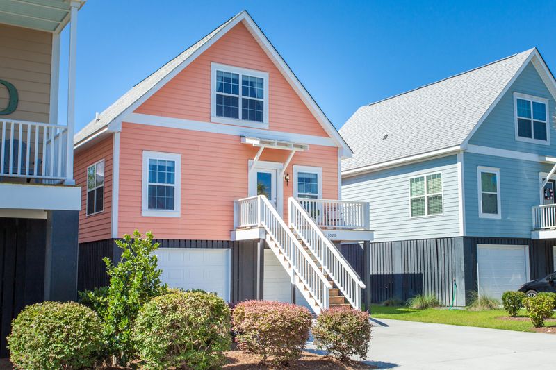 1029 Hunley Waters Cir, North Charleston, SC 29405
