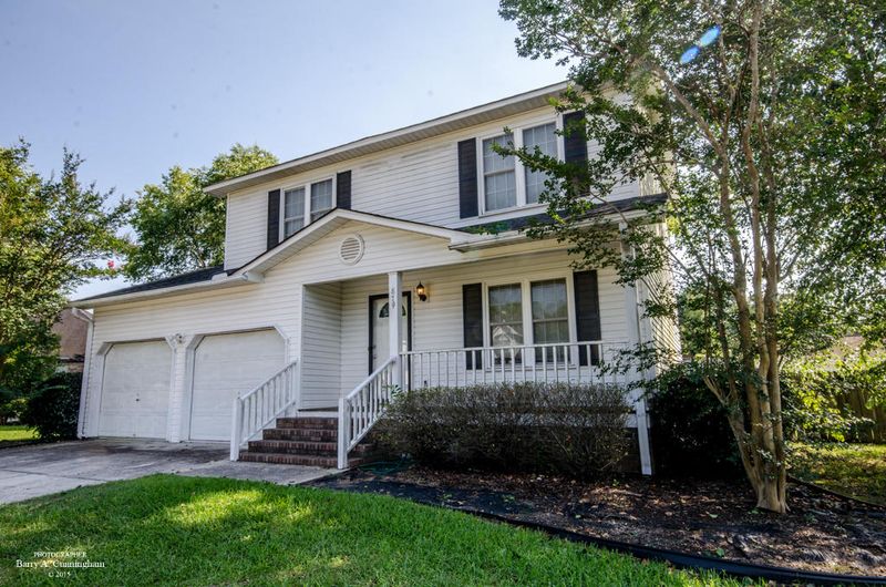 879 Trent St, Charleston, SC 29414