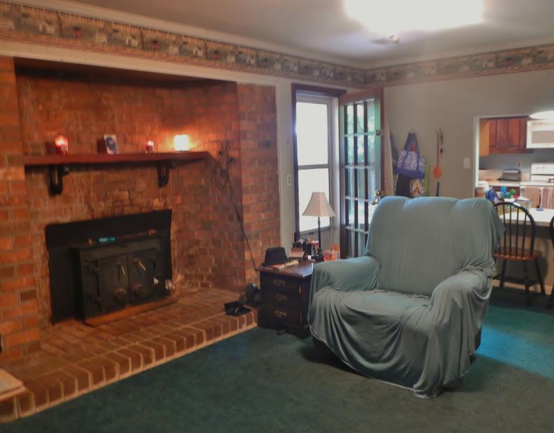 939 Bradford Ave, Charleston, SC 29412