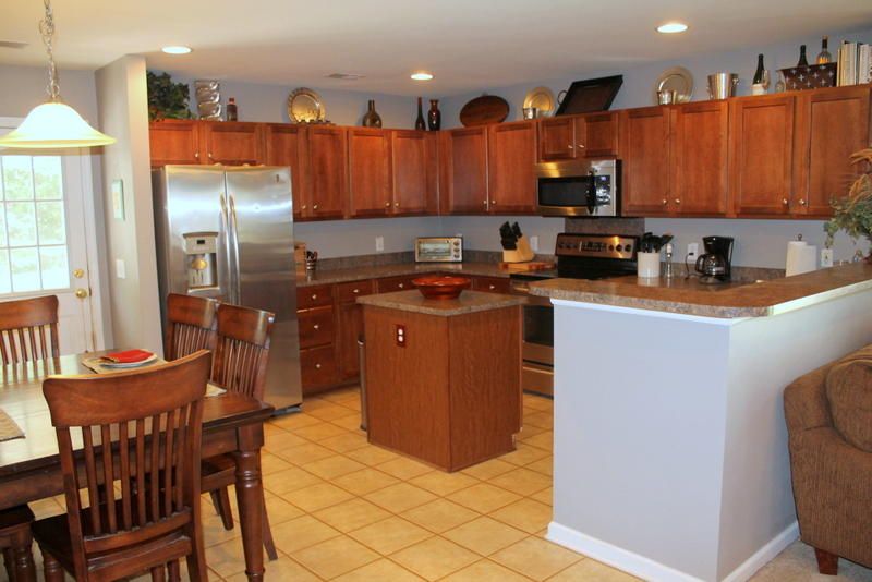 132 Avalon Rd, Summerville, SC 29483