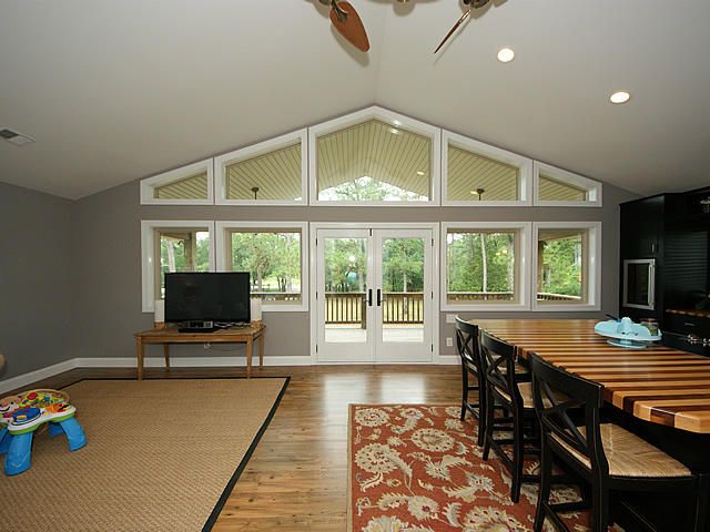 5407 Halfway Creek Rd, Huger, SC 29450