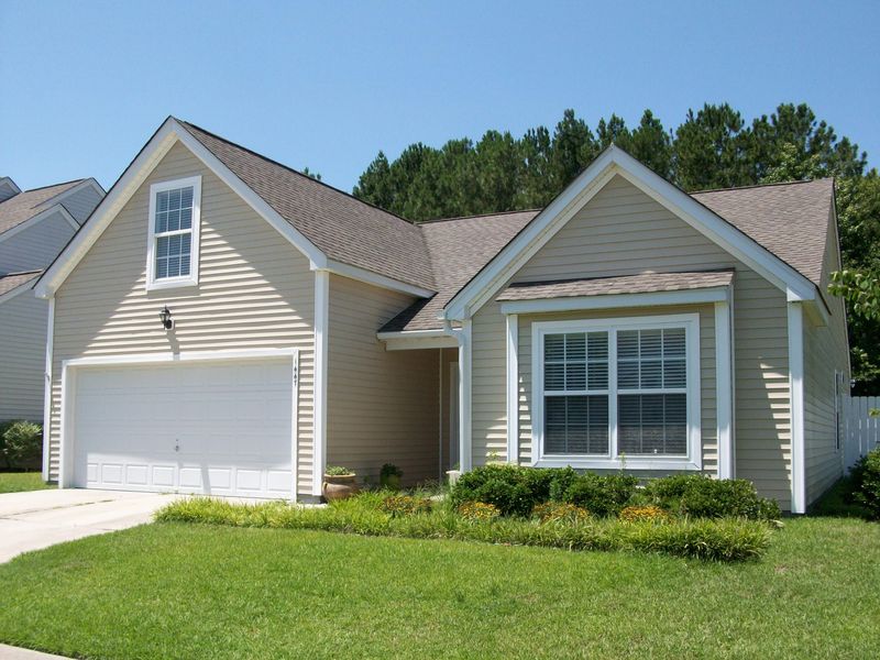1447 Harbor Mist Ct, Charleston, SC 29492