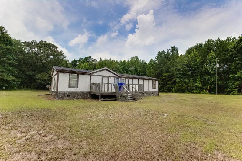 5725 Highway 165, Ravenel, SC 29470