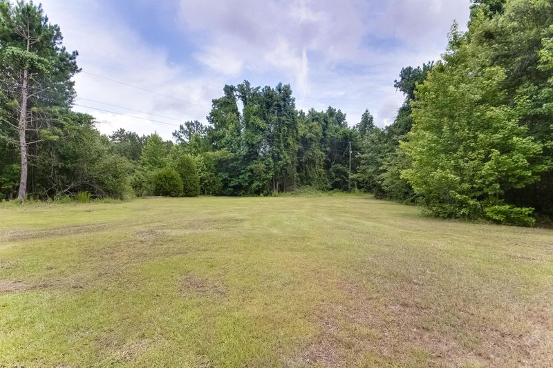 5725 Highway 165, Ravenel, SC 29470