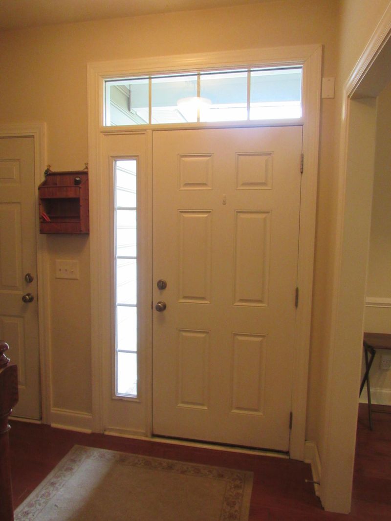 2011 Culloden Dr, Summerville, SC 29483