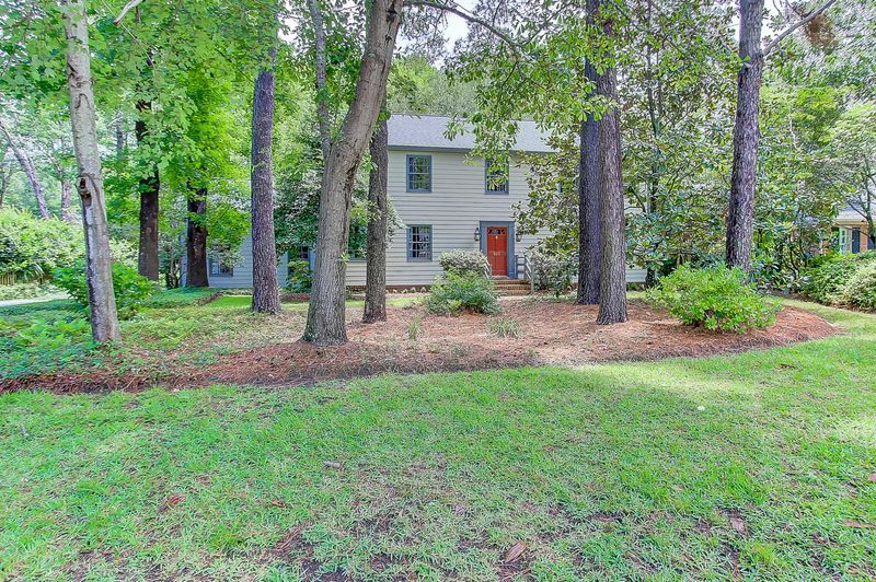 938 Scotland Dr, Mount Pleasant, SC 29464
