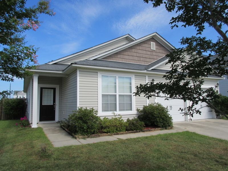 109 Summer View Rd, Summerville, SC 29483