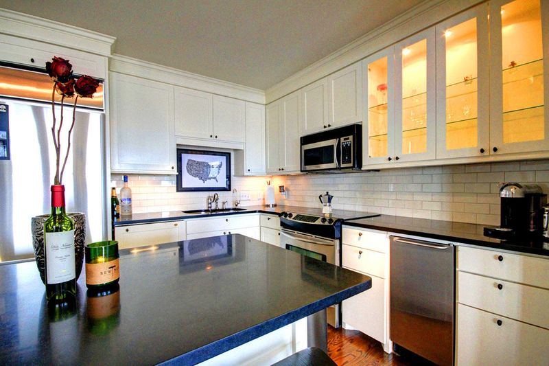330 Concord St #9 D, Charleston, SC 29401