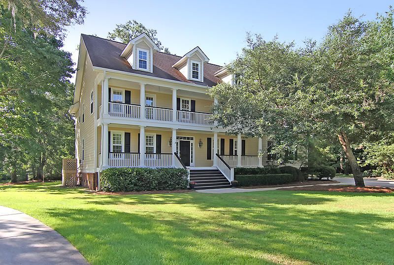 1209 Leaning Oaks Ct, Mount Pleasant, SC 29466
