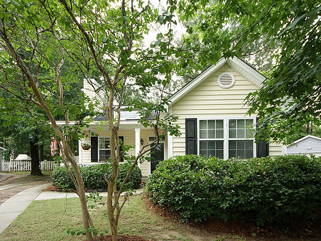 1250 Falling Moss Dr, Mount Pleasant, SC 29466