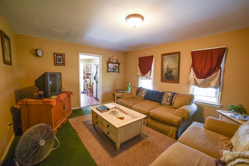 416 E Owens Dr, Summerville, SC 29485