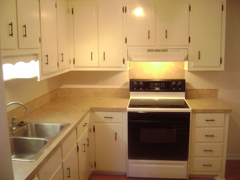 404 Village Green Cir, Summerville, SC 29483